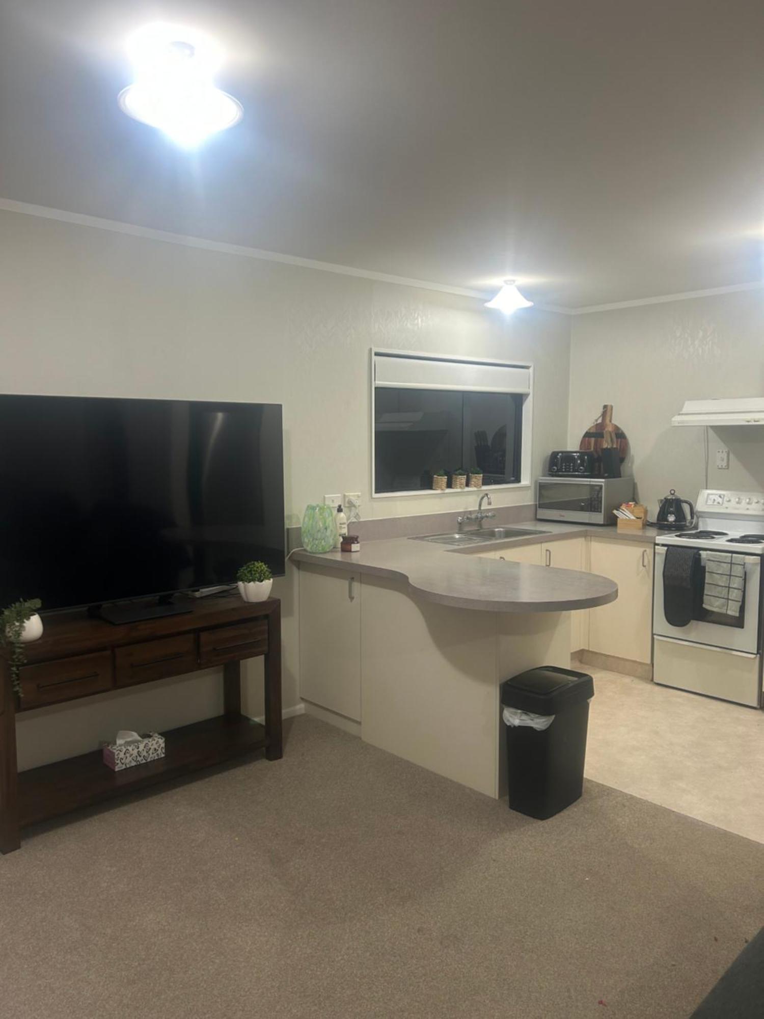Raceway Getaway Villa New Plymouth Exterior foto